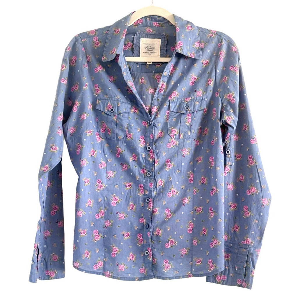 🌼 I Love H81 Floral Button-Up Shirt Large